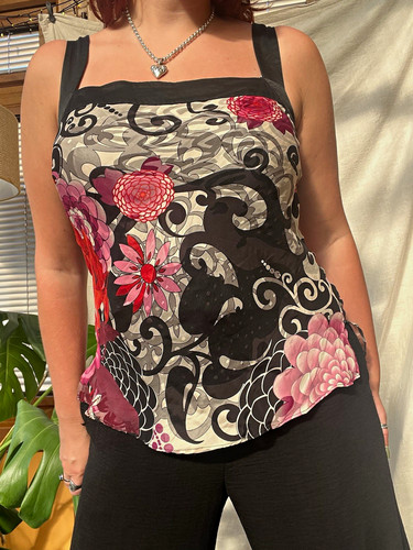 Planet floral satin square - floral,